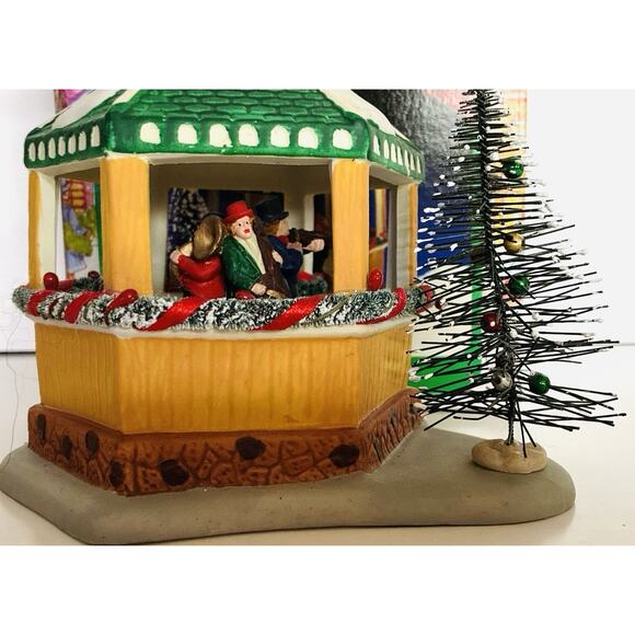 Vintage Dickensville Retired 1997 NOMA Porcelain Gazebo Bottle brush trees 3D - Picture 3 of 10